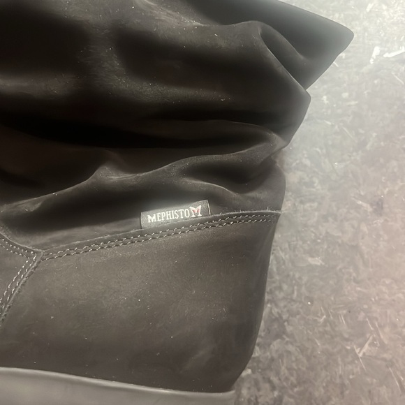 Women's Black Mephisto Ankle Boots - Picture 6 of 8